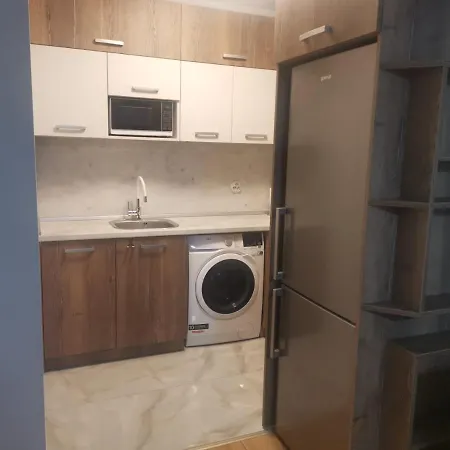 Lovely 1 Bedroom With Free Parking Appartamento Sofia